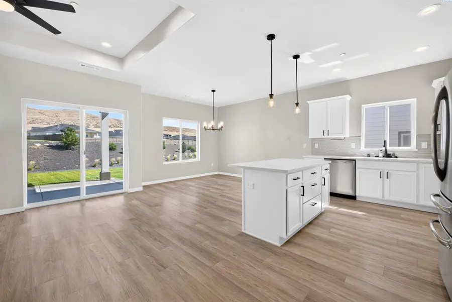 3902 Barbera St, Richland, WA 99352 - #3