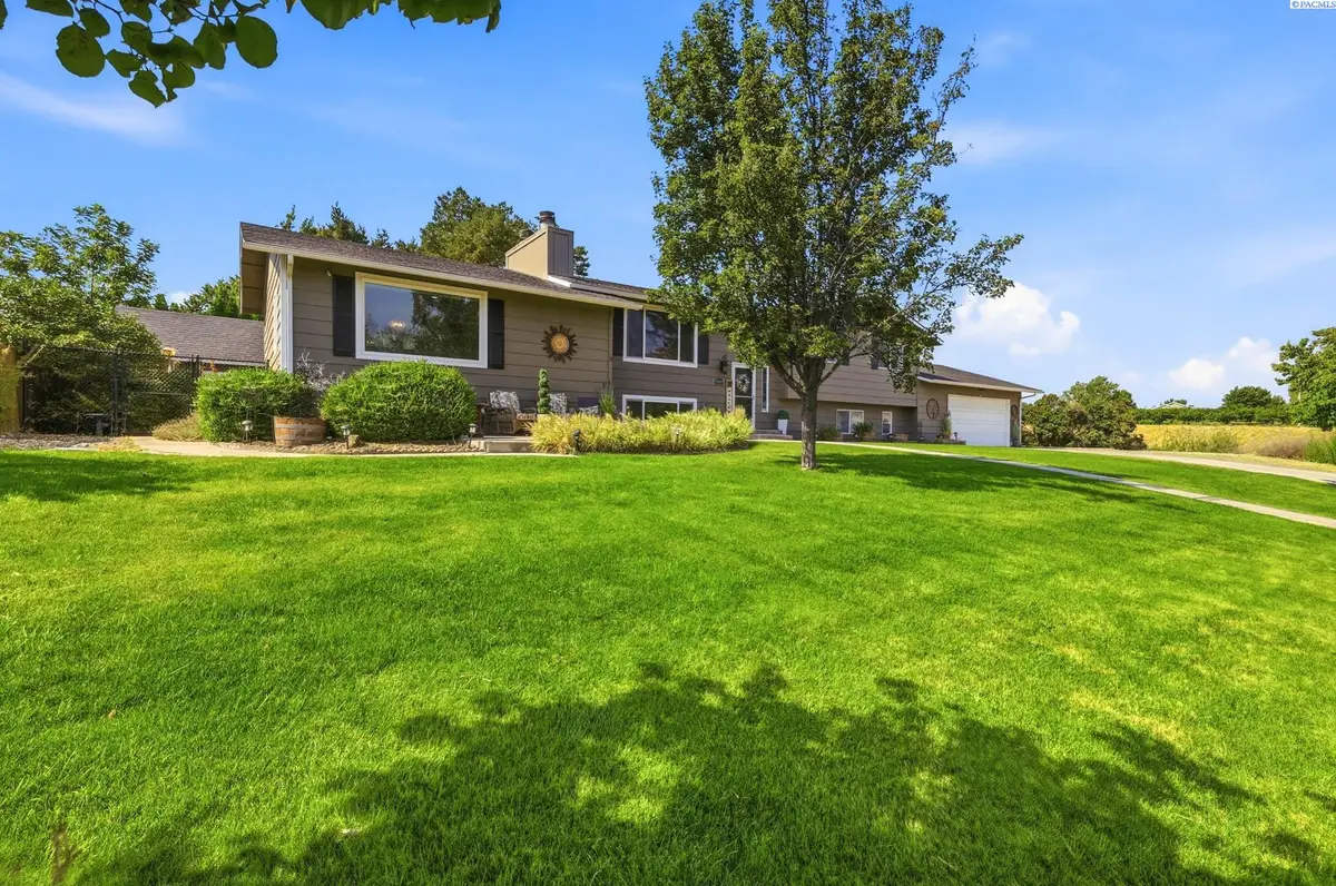 7807 W 12th Avenue, Kennewick, WA 99338 - #1