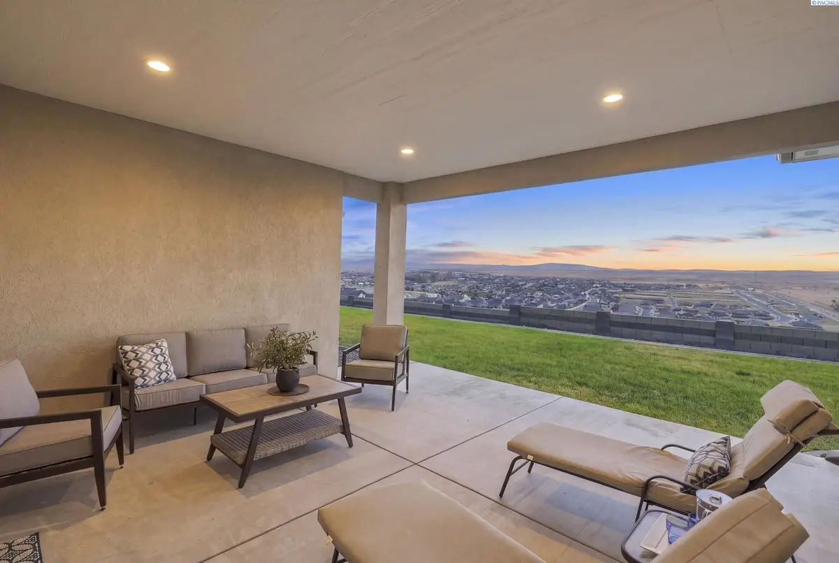 7220 W 22nd Place, Kennewick, WA 99338 - #1