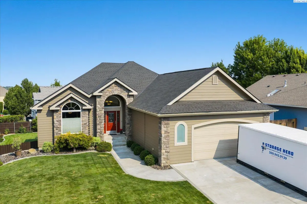 8824 W 1st Place, Kennewick, WA 99336 - #1