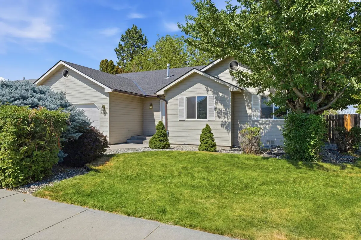 1412 W 24th Loop, Kennewick, WA 99337 - #1