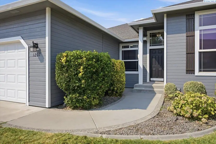 1207 Tomich Ave, Richland, WA 99352 - #2