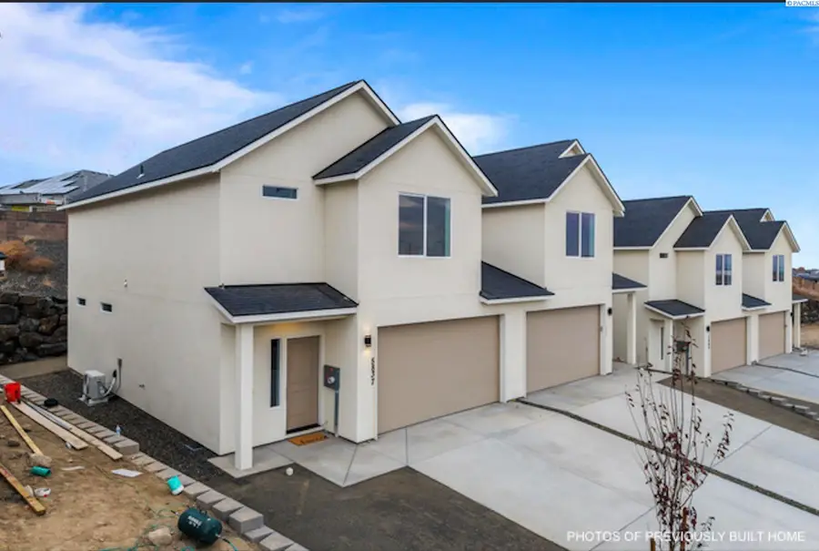 5861 W 40th Ct, Kennewick, WA 99338 - #2