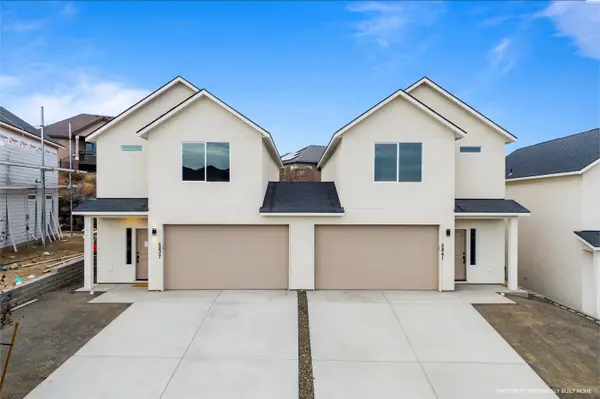 5861 & 5865 W 40th Ct, Kennewick, WA 99338