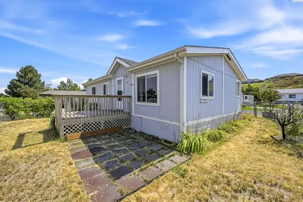 255 NW Golden Hils #39, Pullman, WA 99163