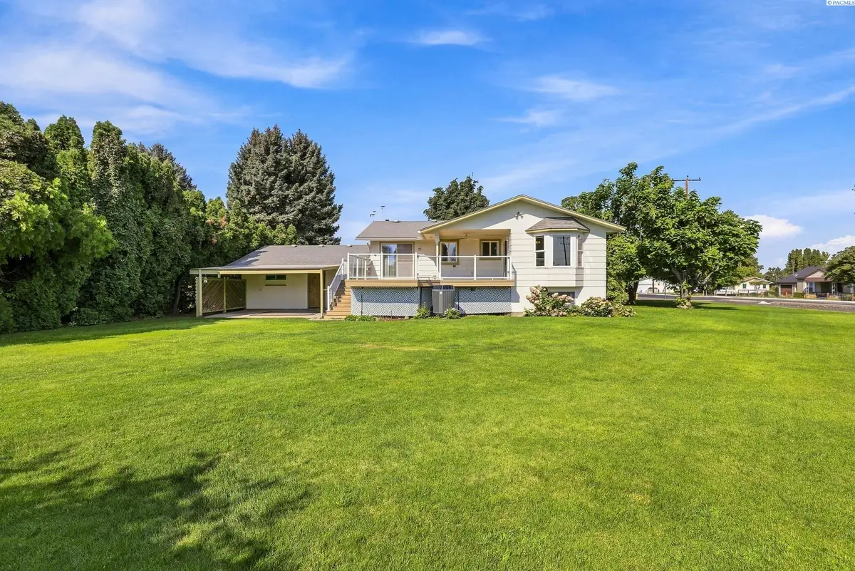 617 Road 46, Pasco, WA 99301 - #1
