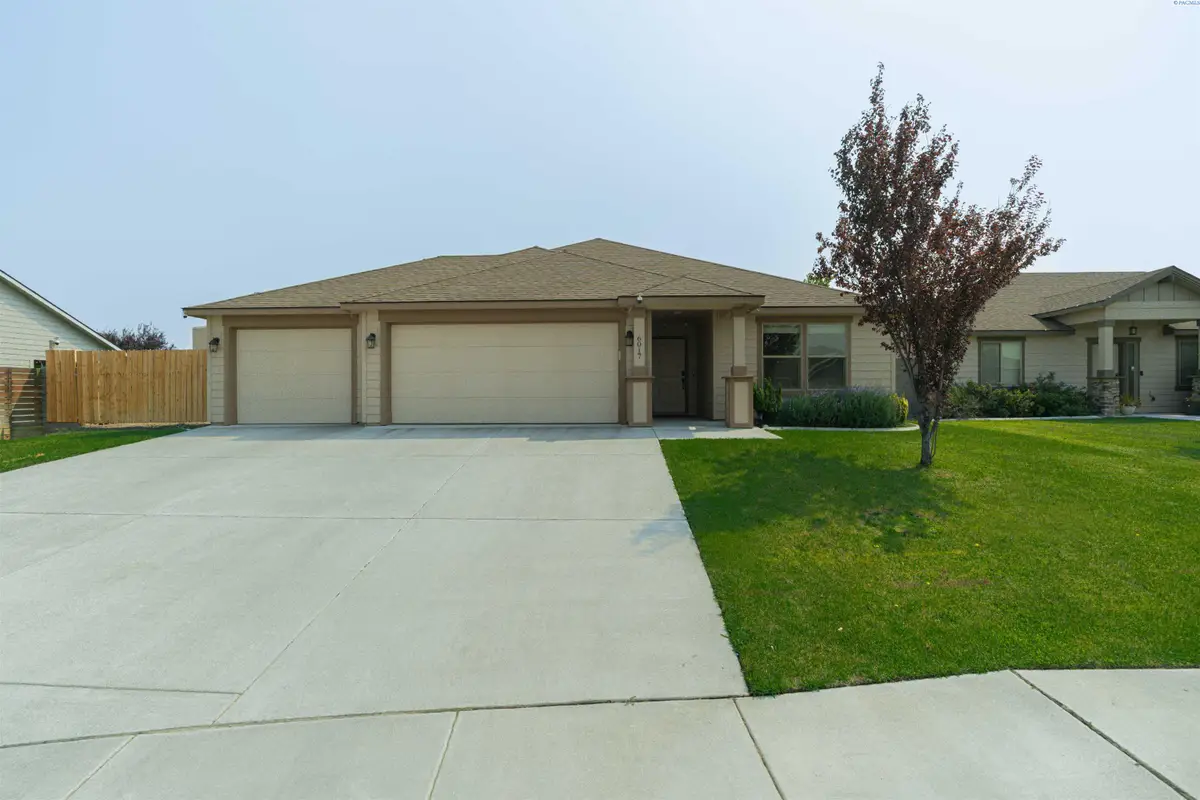 6017 Cotswold, Pasco, WA 99301 - #1