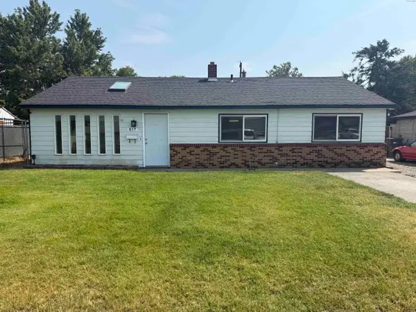 817 S Garfield St., Kennewick, WA 99336