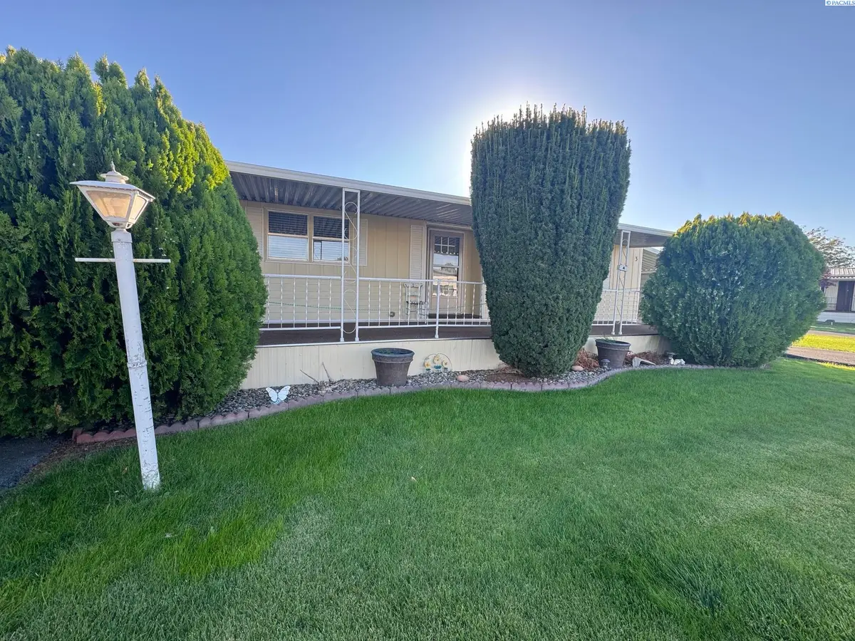 55 W Washington Ave #3, Yakima, WA 98903 - #1