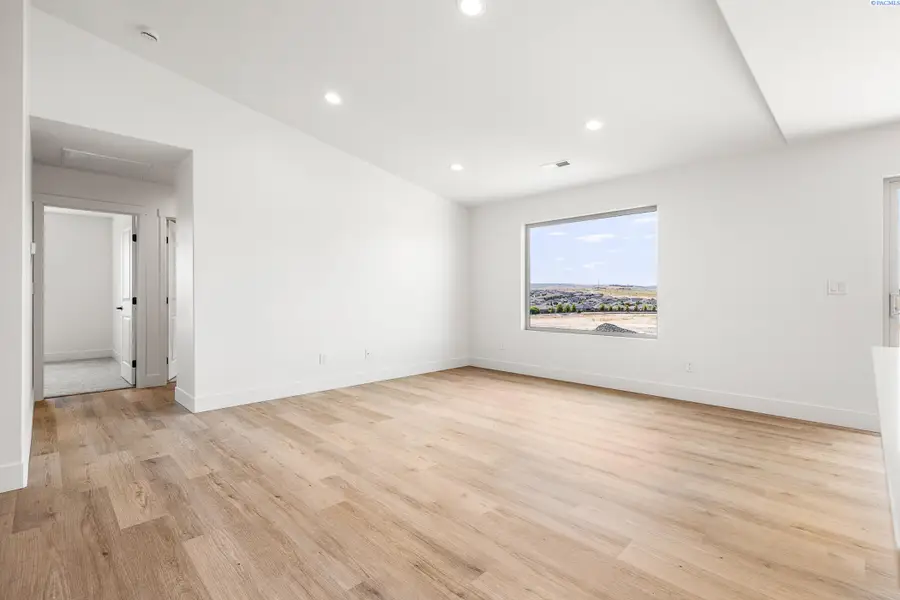 2900 S Penn St, Kennewick, WA 99338 - #3