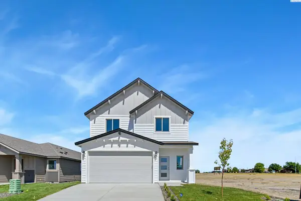 206 N Dewberry Pl, Kennewick, WA 99336