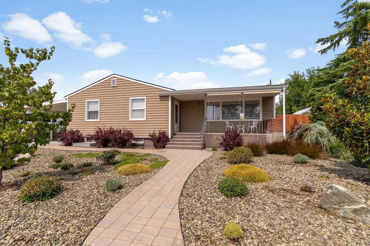 78 Whitten, Richland, WA 99354 - #1