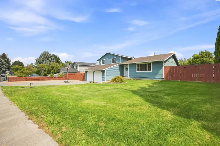 2404 Mark Ave, Richland, WA 99352 - #3