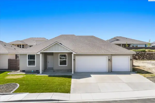 7243 W 29th Place, Kennewick, WA 99338