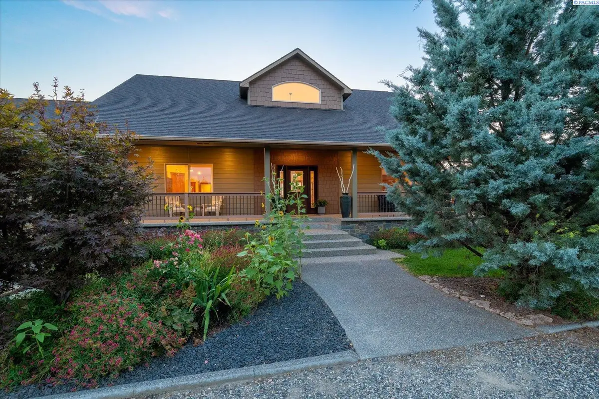 9334 N Canyon View Pr Ne, Benton City, WA 99320 - #1