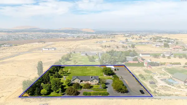 31404 S Clodfelter Road, Kennewick, WA 99338