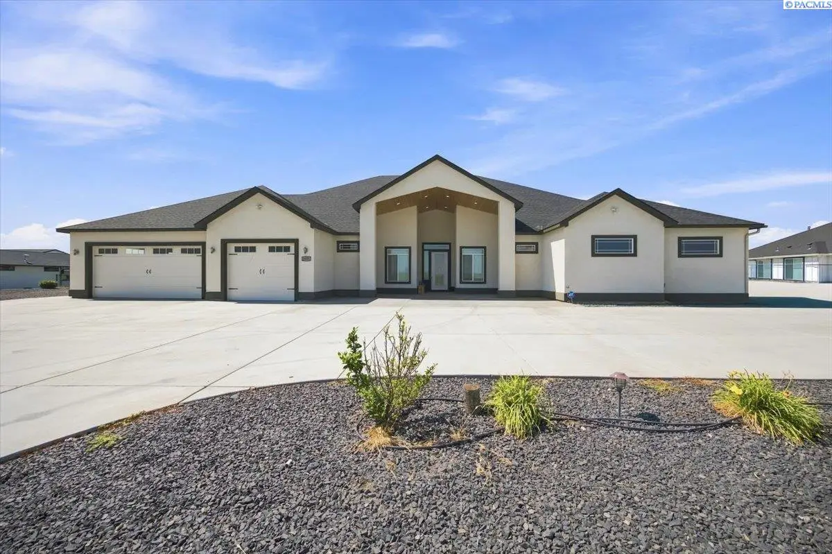 2075 Fraser Dr, Pasco, WA 99301 - #1