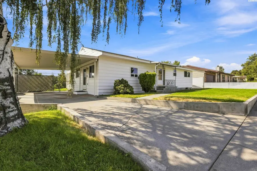 3003 W 4th Ave, Kennewick, WA 99336 - #3