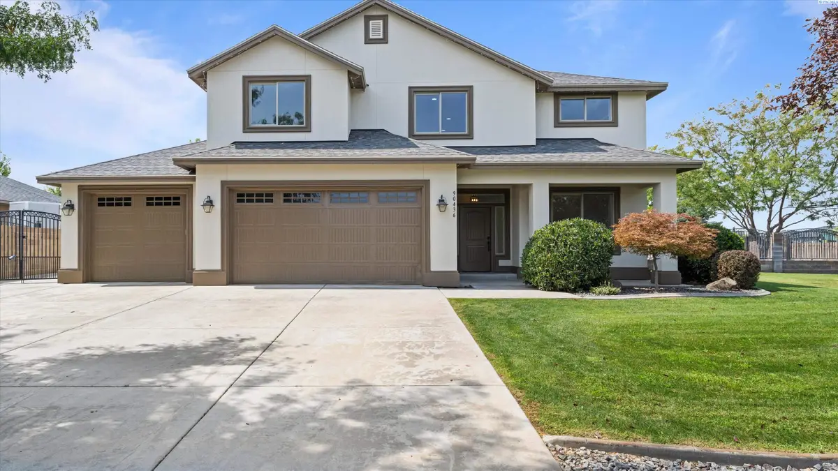 90436 E Summit View Dr, Kennewick, WA 99338 - #1