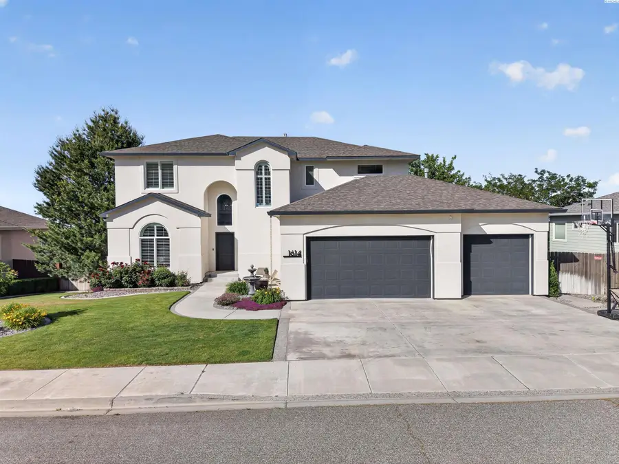 1614 W 51st Avenue, Kennewick, WA 99337 - #3