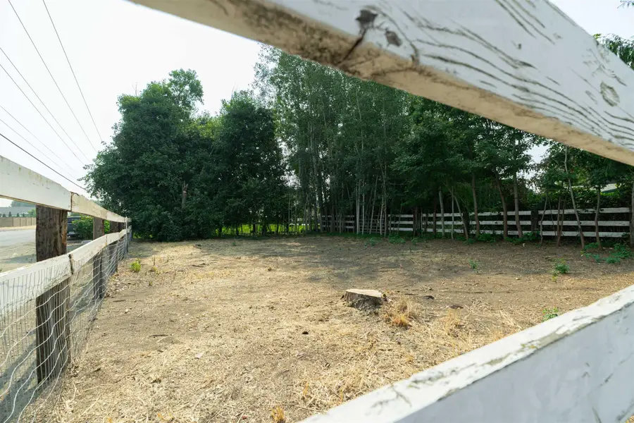 4120 W Wernett Road, Pasco, WA 99301 - #3