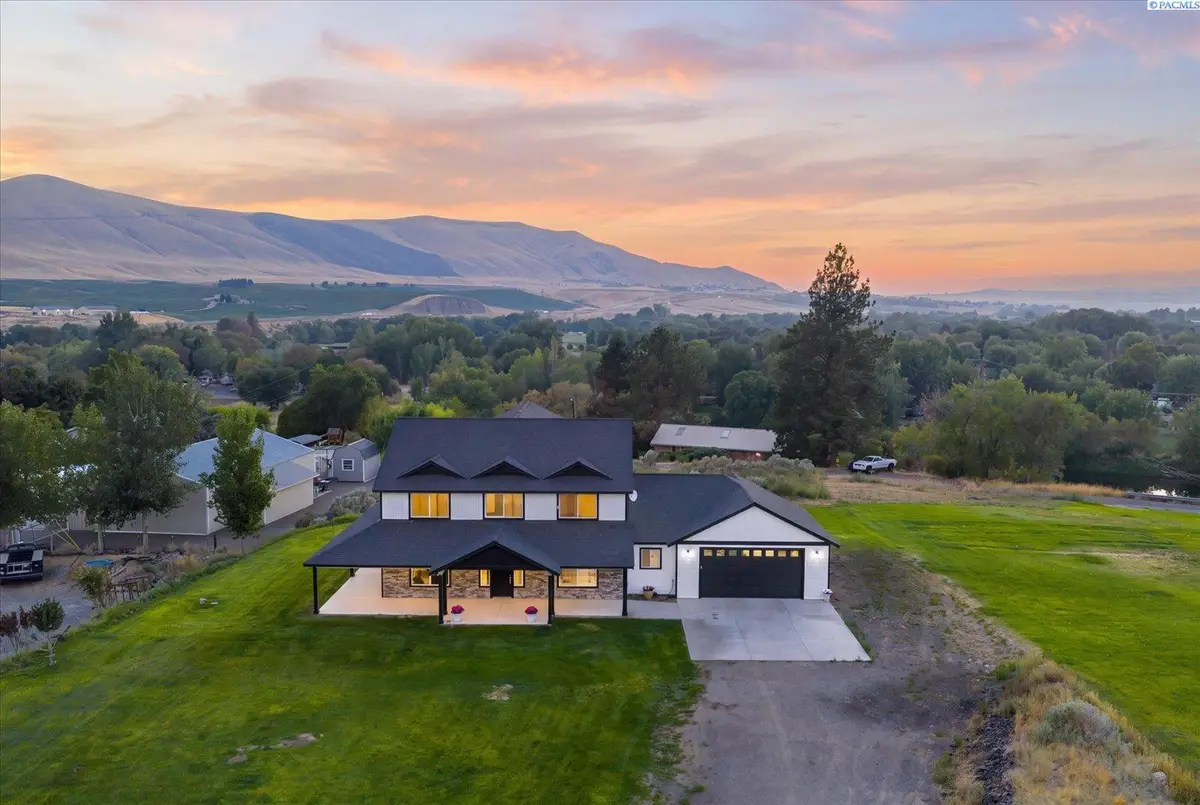 29608 N 113 Pr Ne, Benton City, WA 99320 - #1