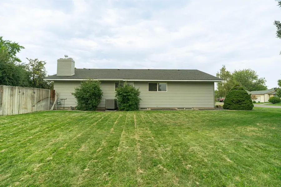 1825 Norwood Ct, Richland, WA 99354 - #2
