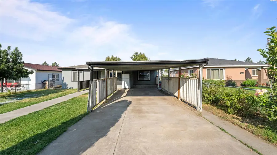 628 S Beech Ave, Pasco, WA 99301 - #3
