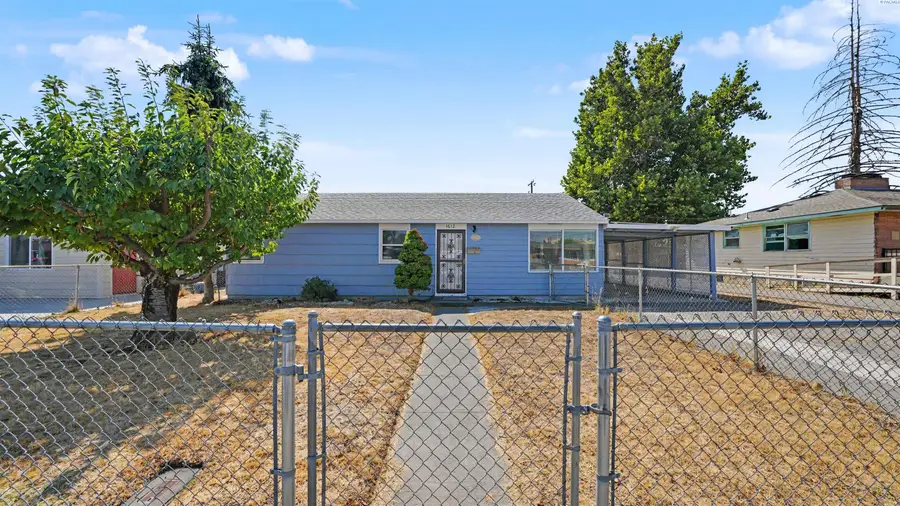 1612 W Brown St, Pasco, WA 99301 - #3