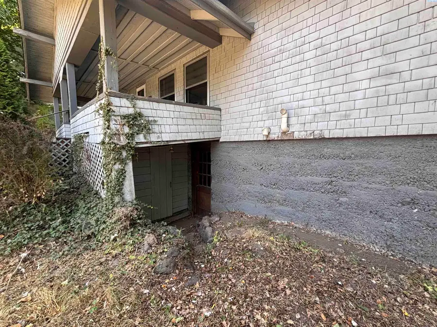 960 NE Maple St, Pullman, WA 99163 - #3