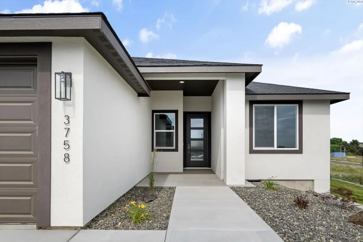 3758 S Nelson St, Kennewick, WA 99338 - #1