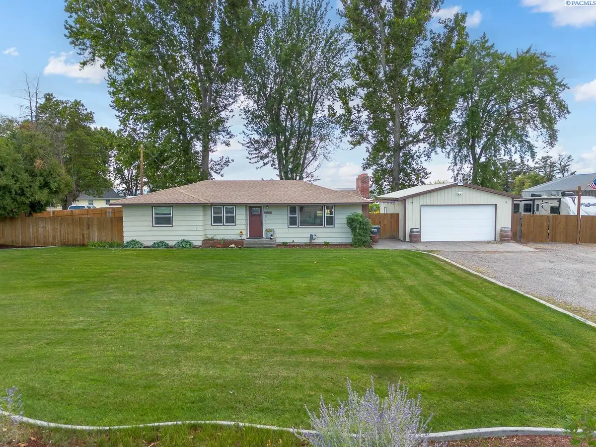 27073 Ice Harbor Drive, Burbank, WA 99323 - #1