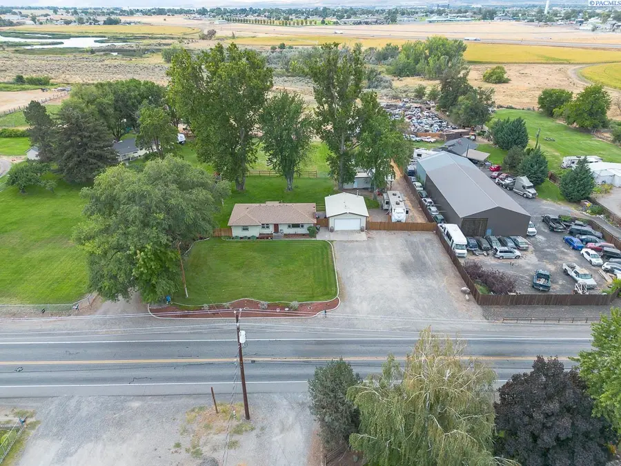 27073 Ice Harbor Drive, Burbank, WA 99323 - #3