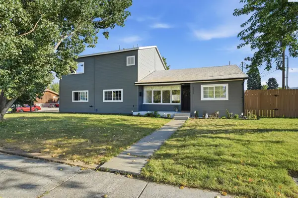 1805 Longfitt St, Richland, WA 99352