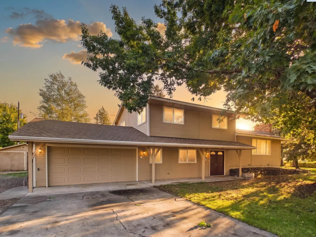 803 N Road 37th, Pasco, WA 99301 - #1