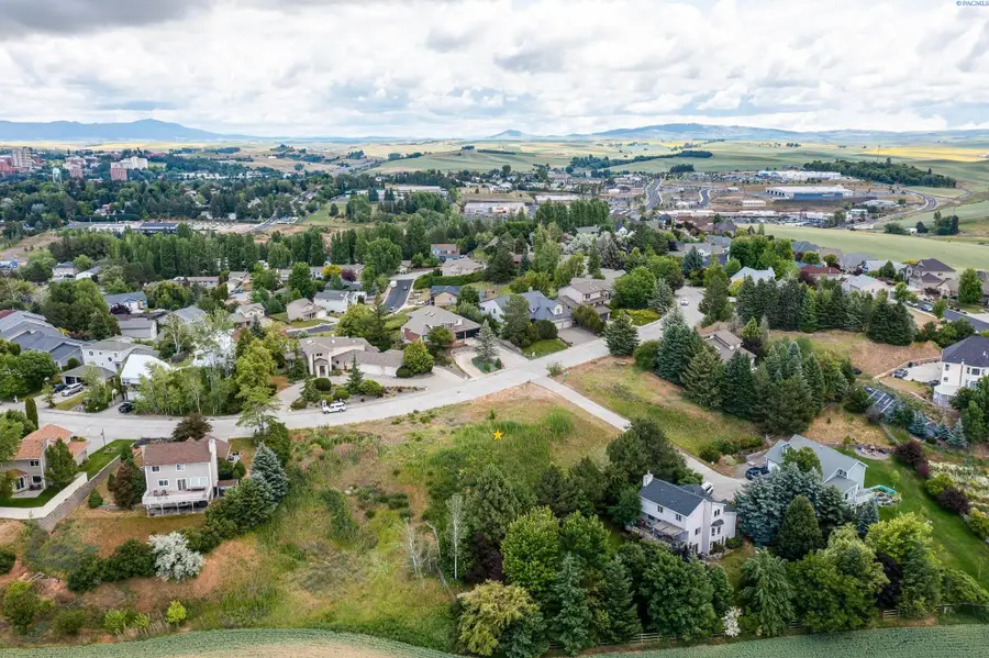 1540 & 1550 SW Wadleigh Drive, Pullman, WA 99163-2049 - #2