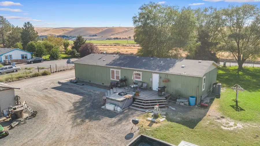 3905 S Goose Gap Rd, Benton City, WA 99320 - #3