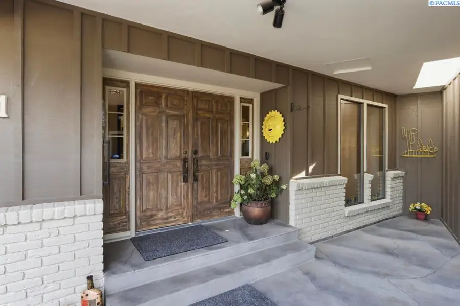 211 NW Sunrise Drive, Pullman, WA 99163 - #3
