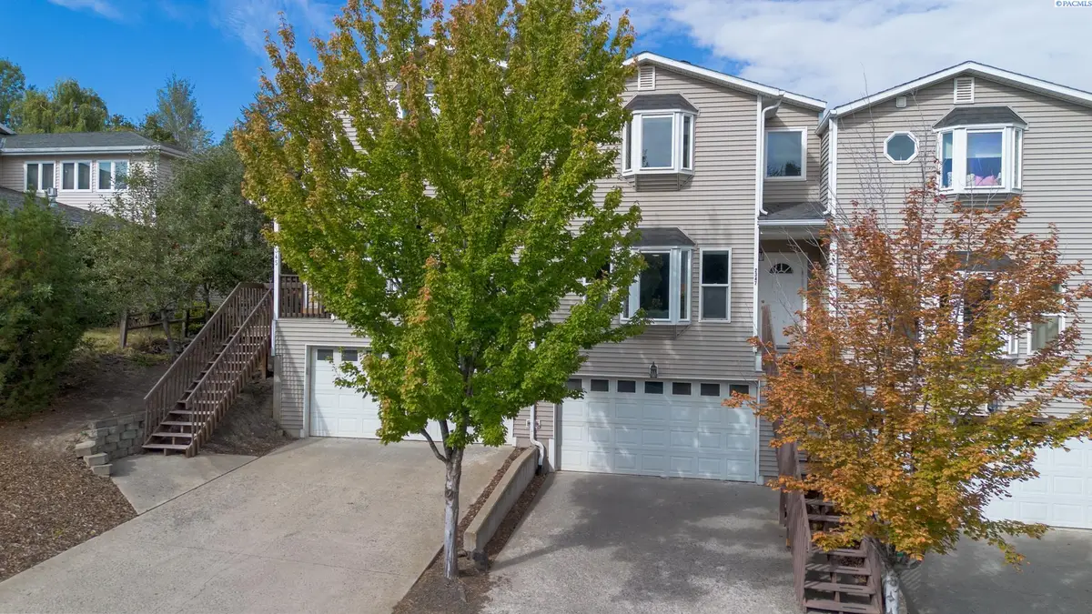 2347 NW Ridgeline Dr., Pullman, WA 99163 - #1