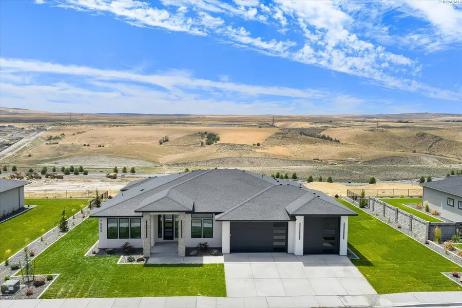 7505 W 23rd Ave, Kennewick, WA 99337 - #2