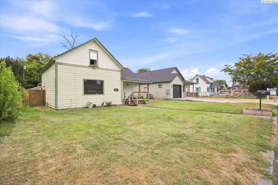 1424 Grant Ave, Prosser, WA 99350 - #2