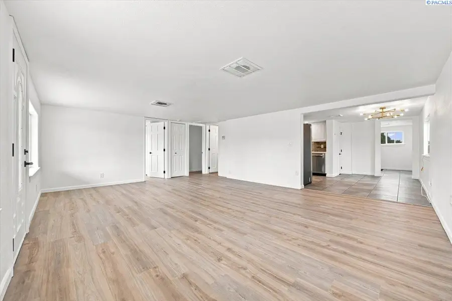 1900 Symons St, Richland, WA 99354 - #3