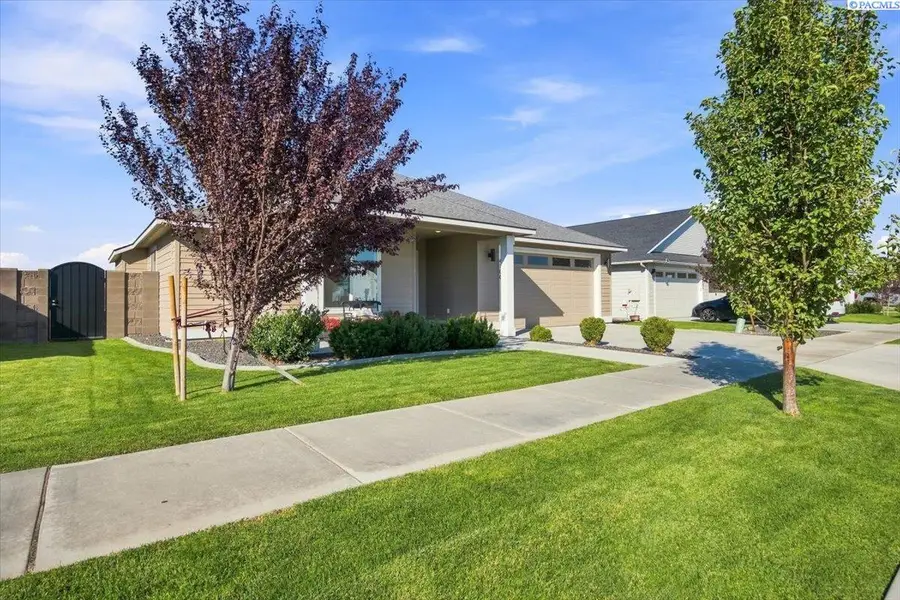 4706 Village View, Richland, WA 99352 - #3