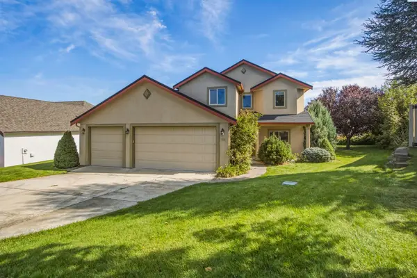 522 Charbonneau Drive, Richland, WA 99352