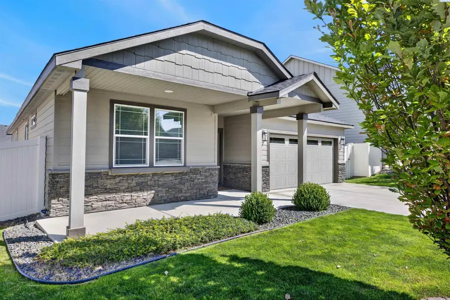 2926 Bellerive Dr, Richland, WA 99352 - #3