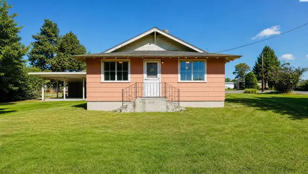 1912 Road 48, Pasco, WA 99301