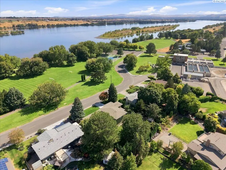 2217 Harris Avenue, Richland, WA 99354-1911 - #3
