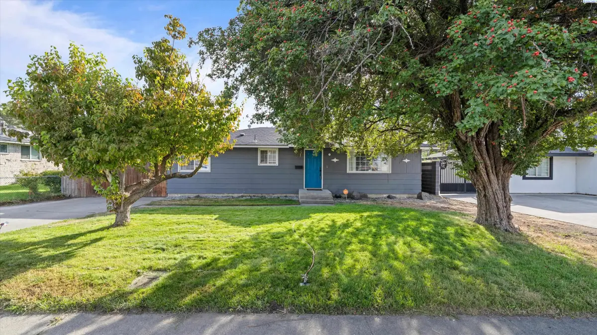 1751 N 24th Ave, Pasco, WA 99301 - #1
