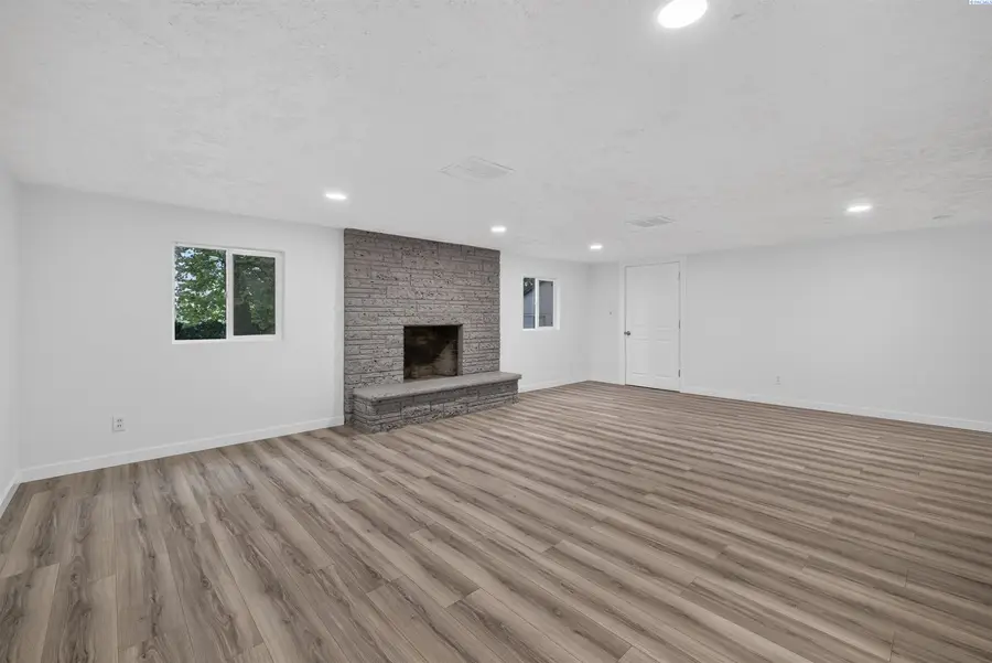 6605 Argent Rd, Pasco, WA 99301 - #2