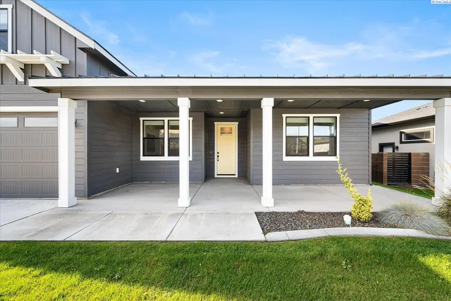 3951 Corvina St, Richland, WA 99352 - #3